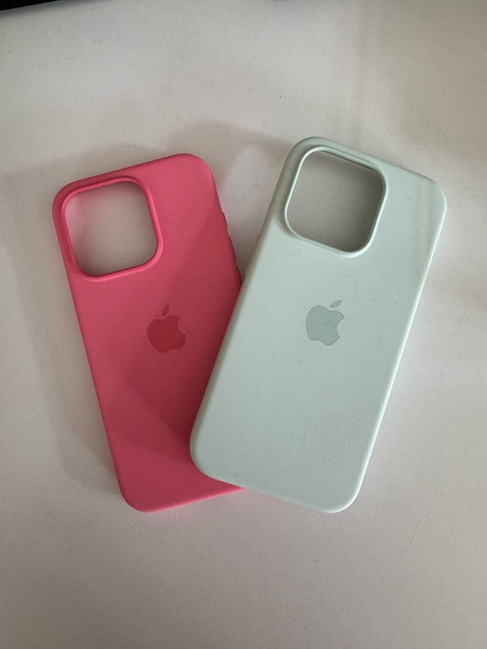 Apple iPhone 15 Pro Max Silicone Case – Premium Soft Touch Protective Cover (Multiple Colors)